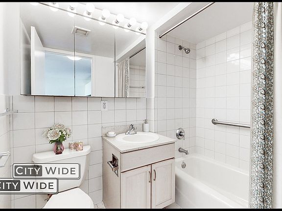 5th image of 340 E 29th St APT 12D