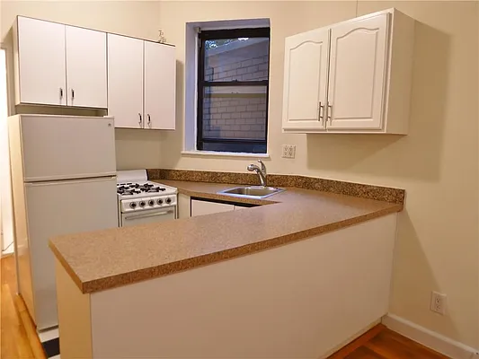 Rented by City & Suburban | media 18