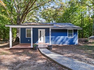 1378 Flint Ridge Rd, Heath Springs, SC 29058
