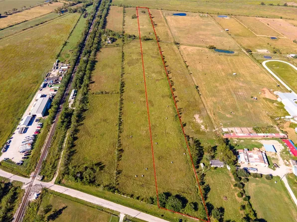 1257 County Road 615, Dayton, TX 77535