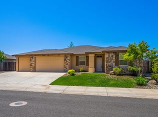 6478 Beretta Ln, Redding, CA 96001