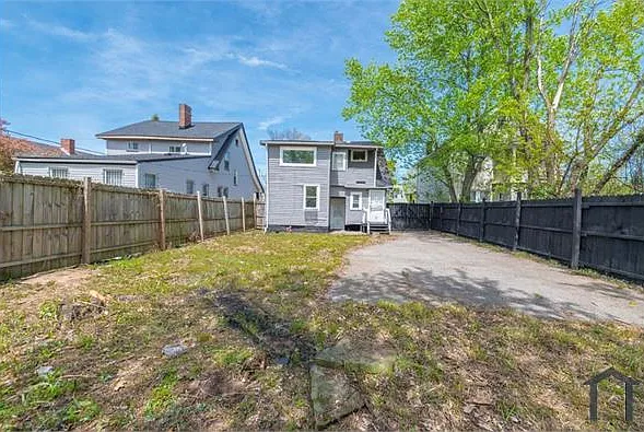 13302 Melzer Ave — Photo 2