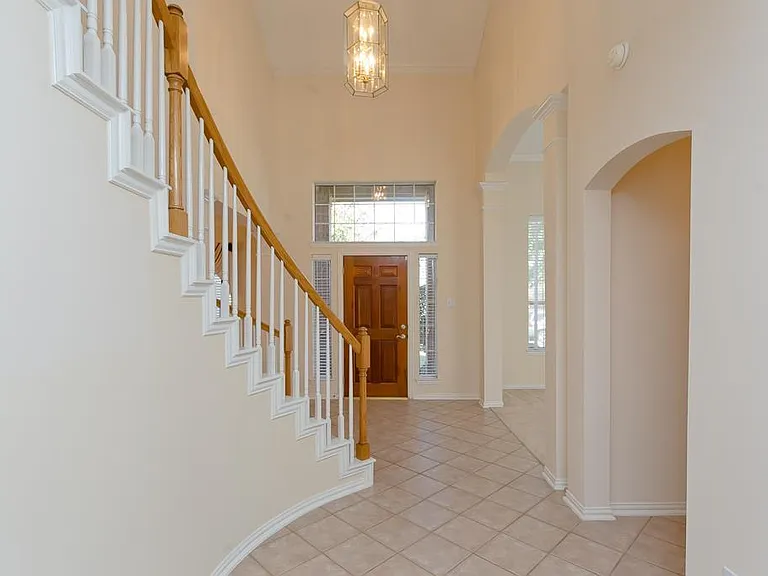 310 Watercrest Harbor Ln — Photo 4