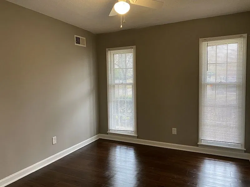 5234 Knight Arnold Rd — Photo 3