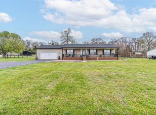 1295 Moorman Ln, Bowling Green, KY 42101