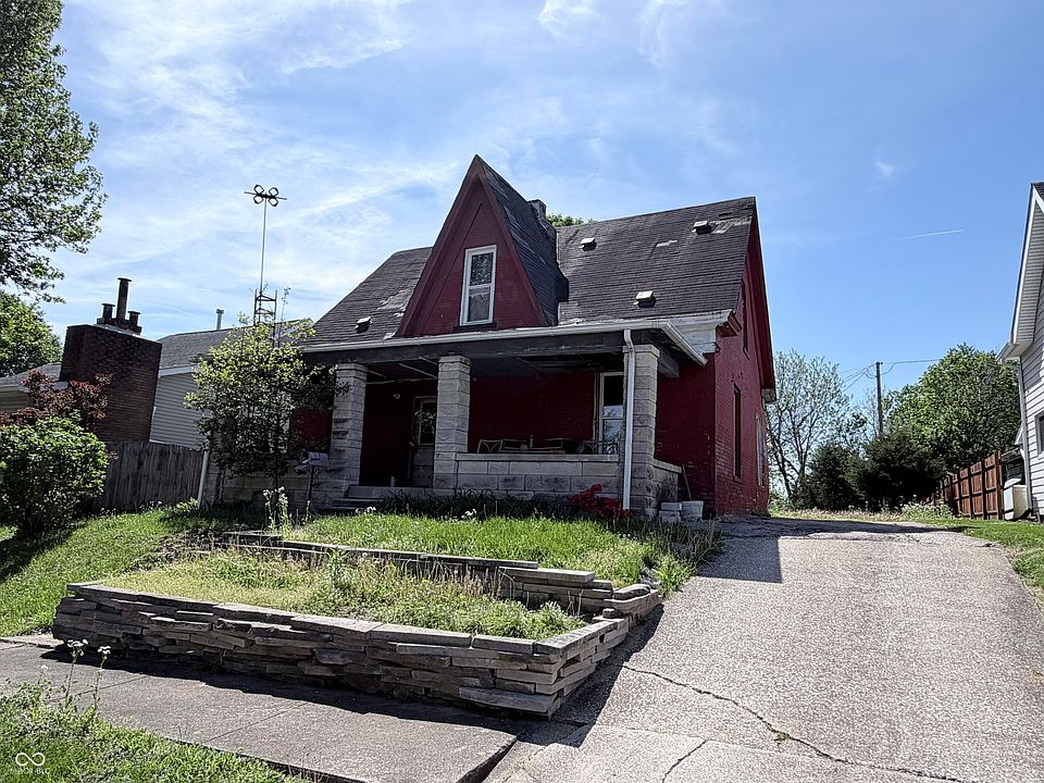 2nd image of 610 18th St