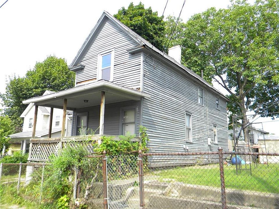 2nd image of 54 Lewis St