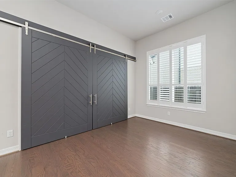 29023 Alley Lynn Way — Photo 30