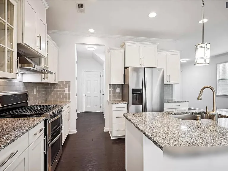 5538 Trieg Dr — Photo 12
