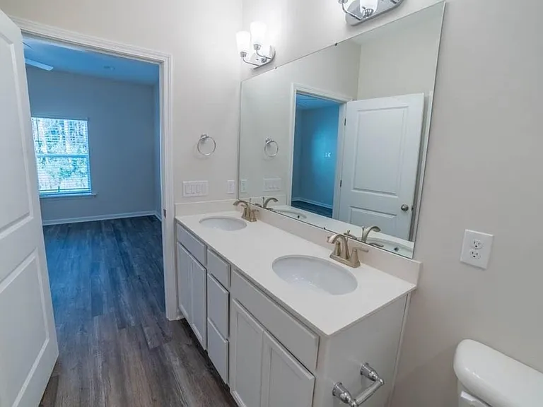 131 Lower Creek Dr — Photo 16