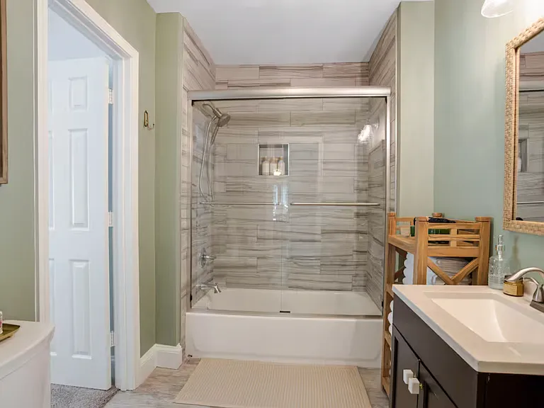 22 Monticello Ave — Photo 15