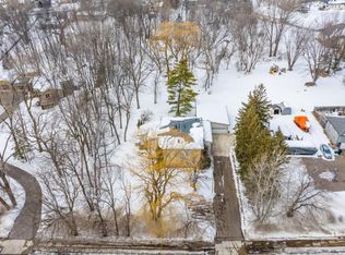 8653 Maple Grove Pkwy N, Maple Grove, MN 55311