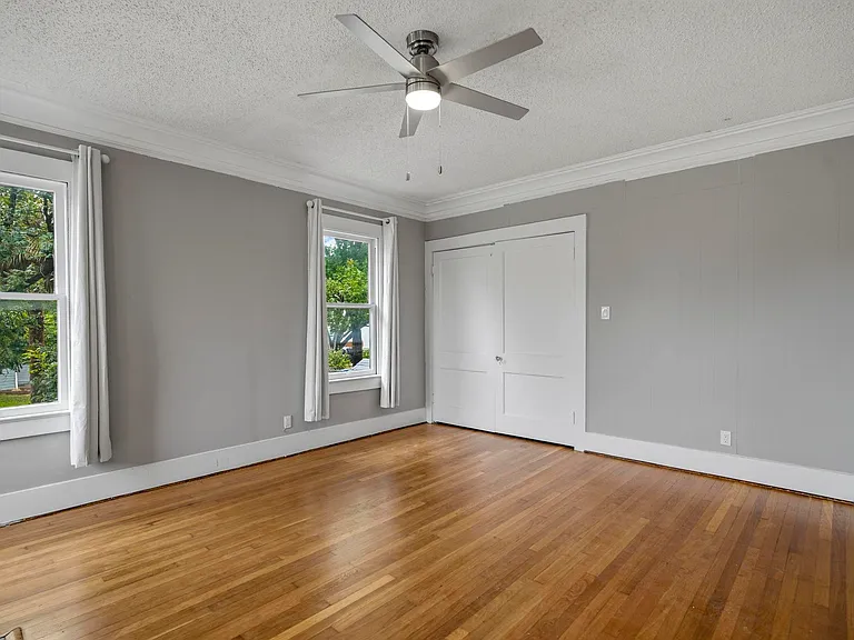 1044 W Mistletoe Ave #4 — Photo 18