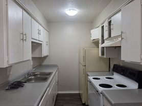 Discover Ridgewood Village Apartments in Moore, OK