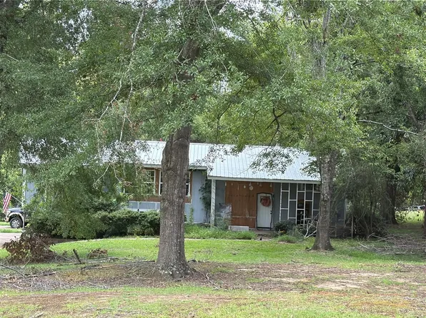 110 Smith Dr, Booneville, MS 38829