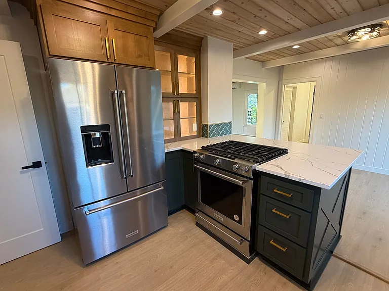 1045 Oakway Rd — Photo 27