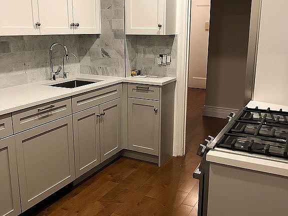5th image of 433 W 34th St APT 8A