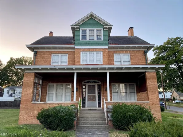 2019 Park Ave, Parkersburg, WV 26101