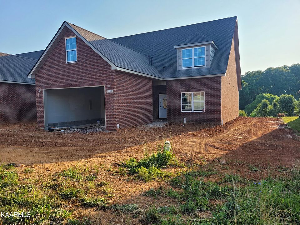 1st image of 980 Meadow Walk Ln