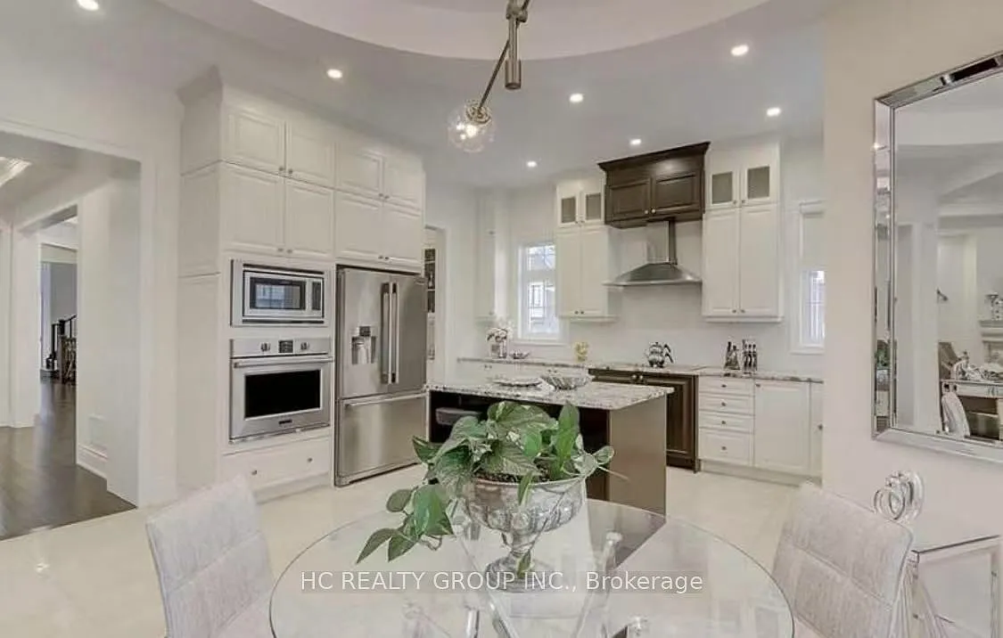 4 bed, $1,380 — Photo 2