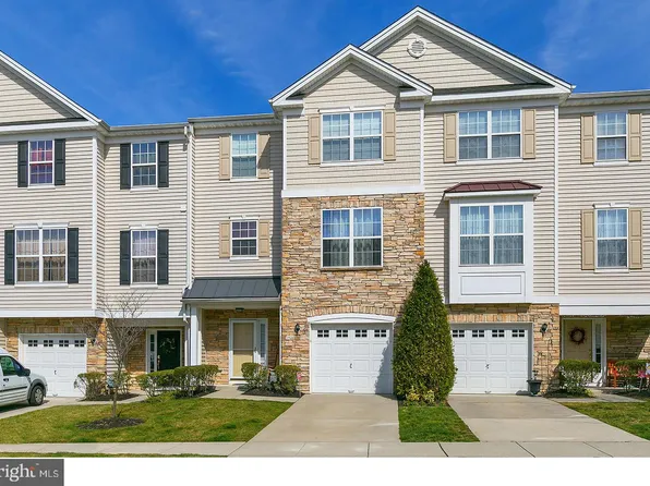 126 Acorn Dr, Mount Royal, NJ 08061