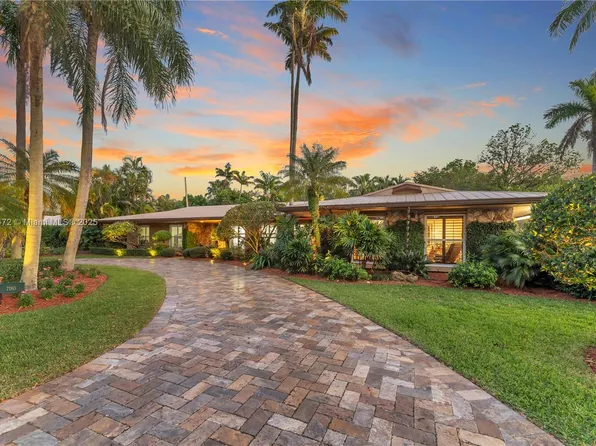 7180 SW 115th Ter, Pinecrest, FL 33156