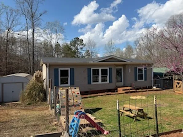 310 Nebo Church Rd, Seneca, SC 29678