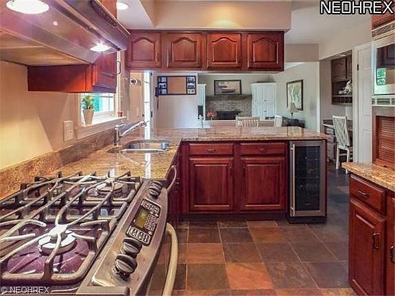 5th image of 8460 Lucerne Dr