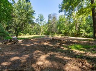 7004 Mountain View Rd, Taylors, SC 29687