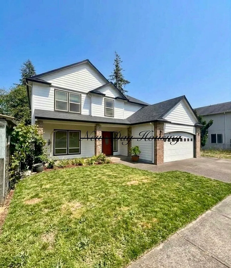 4 bed, 2.5 bath, 2747 sqft, $3,449 — Photo 1
