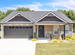 709 Barkwood Ct, Boiling Springs, SC 29316