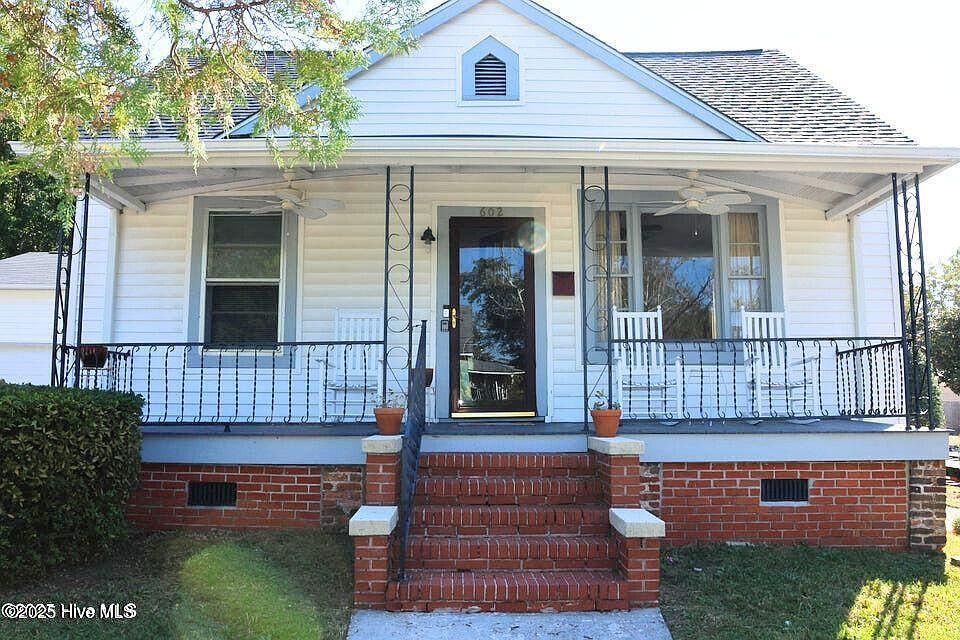 1st image of 602 Wright Street