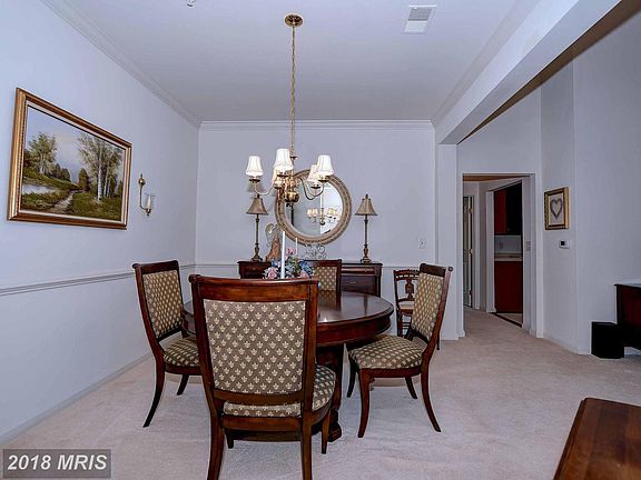 3rd image of 208 Kings Crossing Cir APT 3D