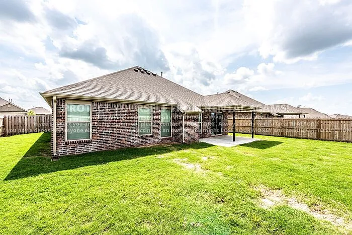 4488 W Wales Dr — Photo 13