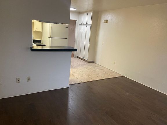 4th image of 4050 Wabash Ave APT 5