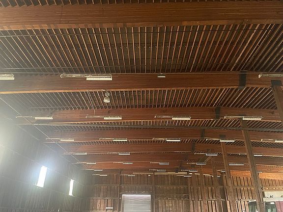 3rd image of 801 Industrial Way