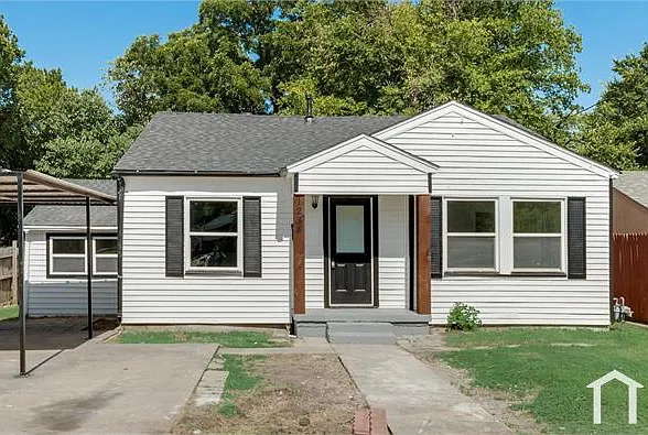 1234 McLean Ave — Photo 1