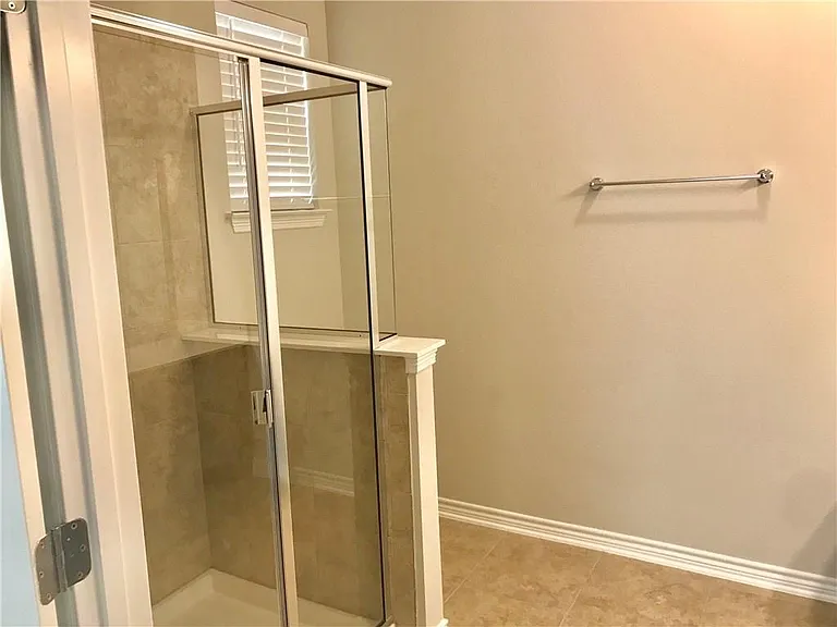 9008 Gage Dr — Photo 10