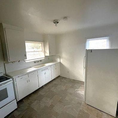 2nd image of 5865 Old Highway 53 #6