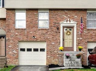 214 Quail Run Rd, Venetia, PA 15367