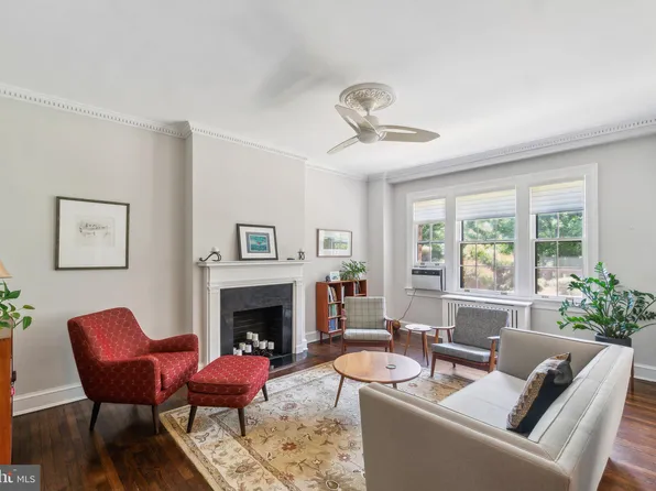 3041 Sedgwick St NW APT 103-D, Washington, DC 20008