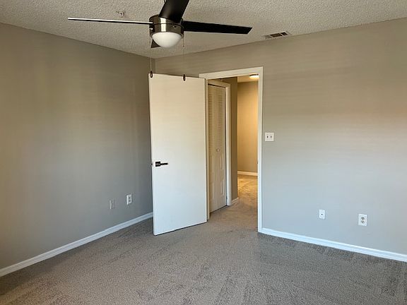 5th image of 246 Afton Sq Unit 205