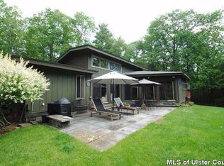 95 McGee Rd, Woodstock, NY 12498