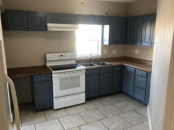 3rd image of 2101 S Preston St #B