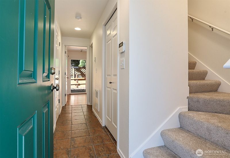 4th image of 2637 A NW 57th Street
