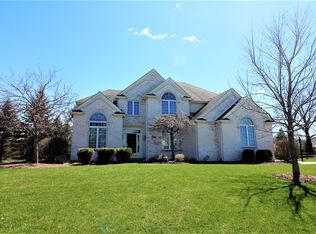 7021 Crimson Cir, Maumee, OH 43537