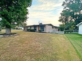 10214 Julius Northway, Saint Louis, MO 63127