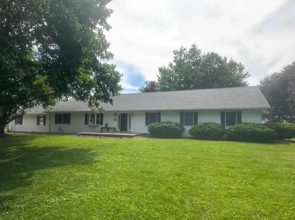 5658 S Liberty Pike, Liberty, IN 47353