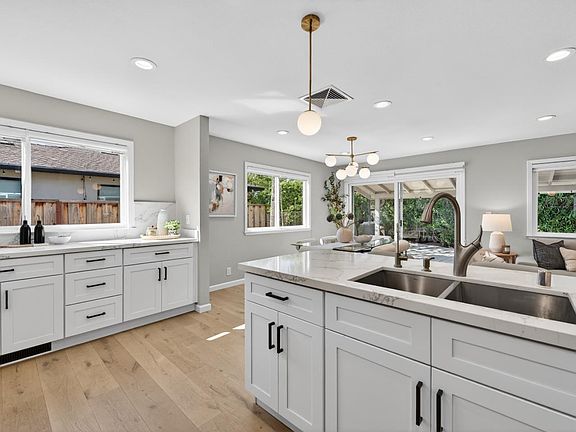 5th image of 4533 Doyle Rd