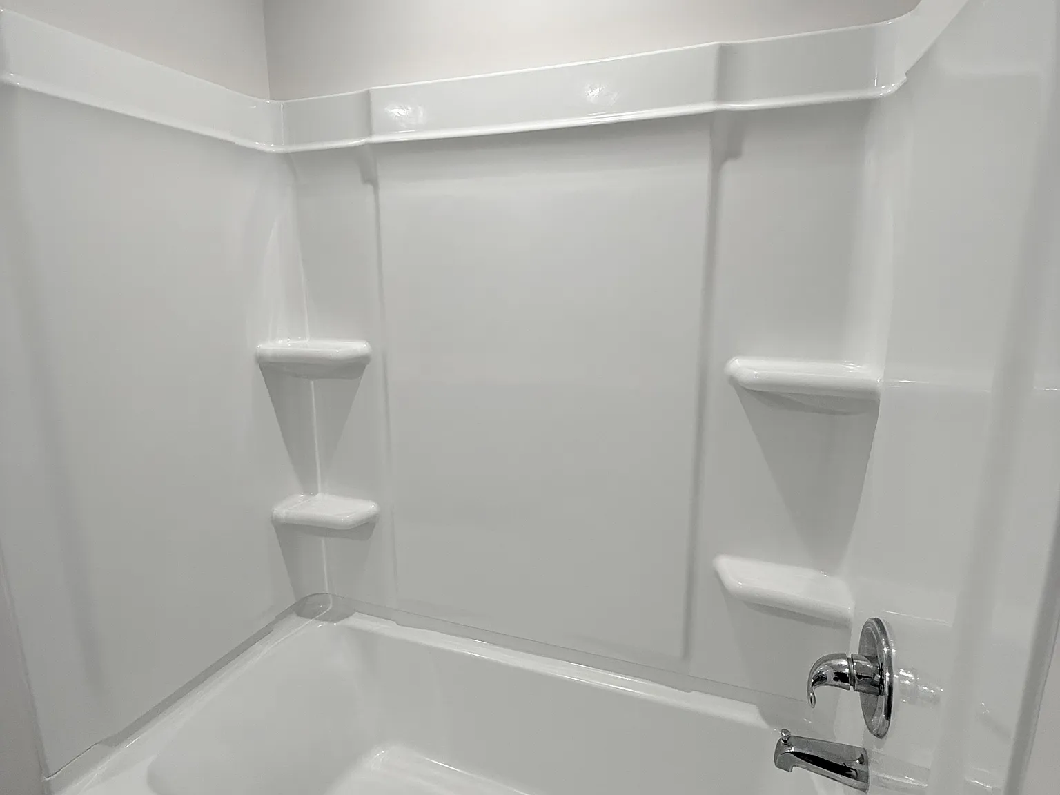 400 El Camino Drive - Unit B - . — Photo 2